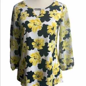 K L Long Sleeve women blouse size small🧩